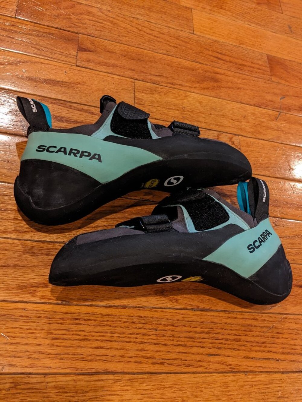 Arpia V LV Scarpa Climbing Shoes Size 39.0
